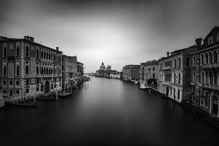 Master Long Exposure Photography: Elevate Your Shots with Photo Stacking Techniques