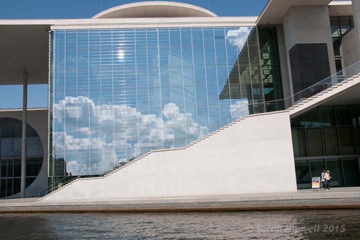 Elevate Photo Composition: Mastering Cropping Techniques in Post-Production