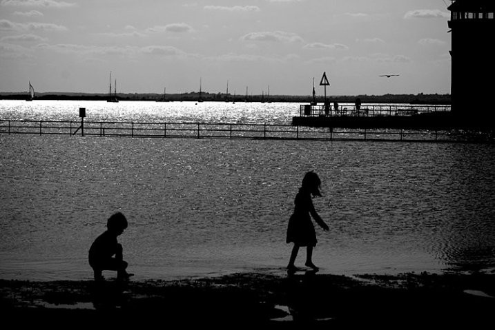 5 Compelling Reasons to Convert Your Photos to Black and White for Stunning Results