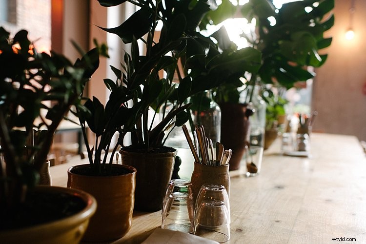 4 Expert Tips for Portrait Photographers to Master Interior Spaces