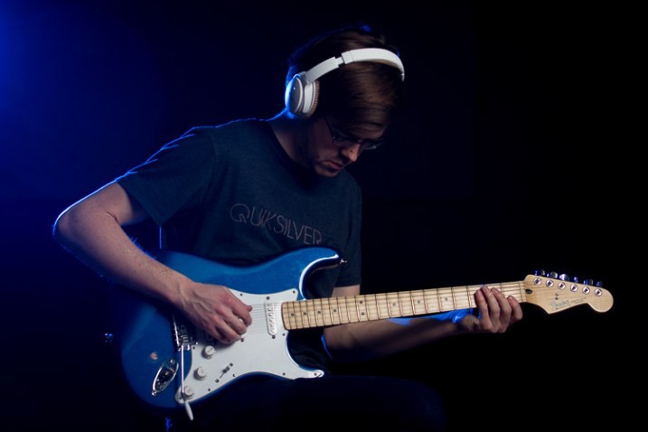 Master Colored Gels: Unlock Creative Effects in Off-Camera Flash Photography