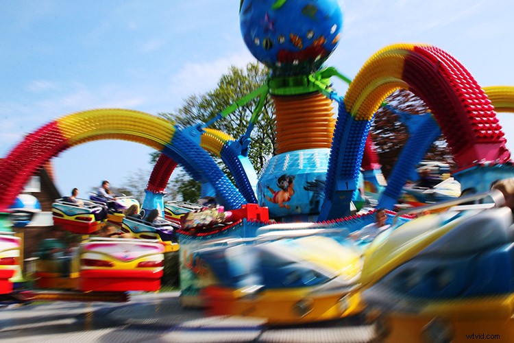 Master Shutter Speed: Create Stunning Motion Blur Effects with Fun Photography Experiments