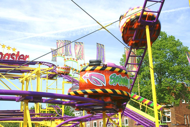 Master Shutter Speed: Create Stunning Motion Blur Effects with Fun Photography Experiments