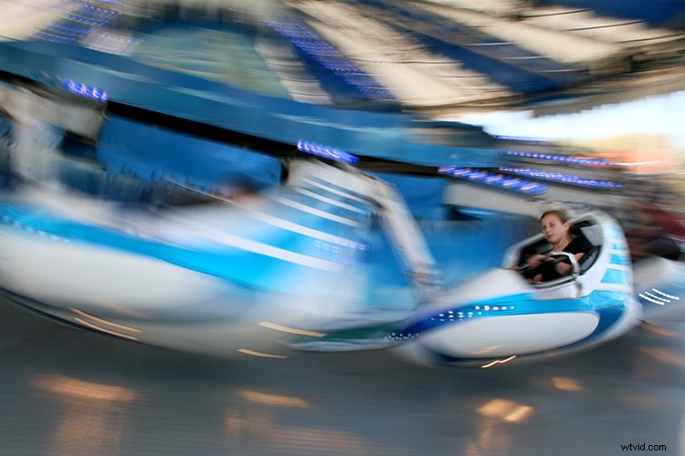 Master Shutter Speed: Create Stunning Motion Blur Effects with Fun Photography Experiments