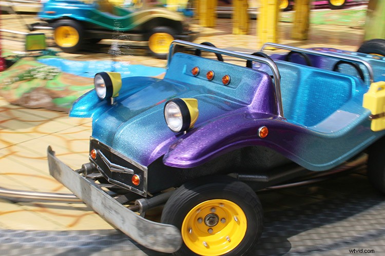 Master Shutter Speed: Create Stunning Motion Blur Effects with Fun Photography Experiments