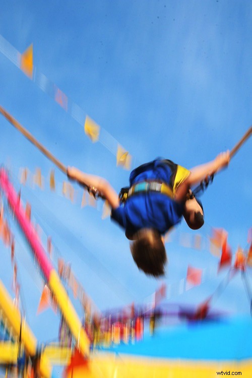 Master Shutter Speed: Create Stunning Motion Blur Effects with Fun Photography Experiments