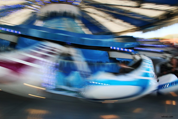 Master Shutter Speed: Create Stunning Motion Blur Effects with Fun Photography Experiments