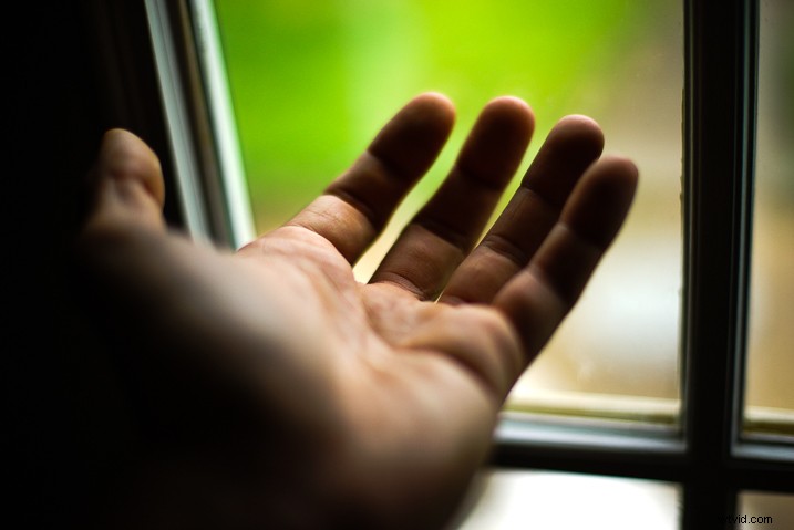 Expert Guide: How to Evaluate and Buy Your Next Camera Lens