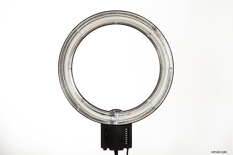 Expert Review: Interfit INT812 Fluorescent Ring Light for Flawless Portraits