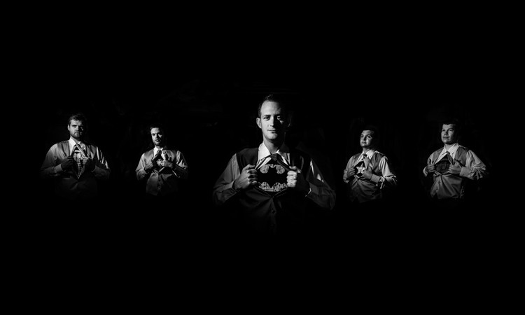 Expert Tips for Mastering Off-Camera Flash in Wedding Photography