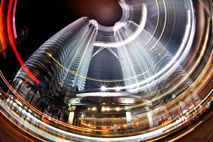 7 Expert Tips for Capturing Creative Photos of Iconic Landmarks