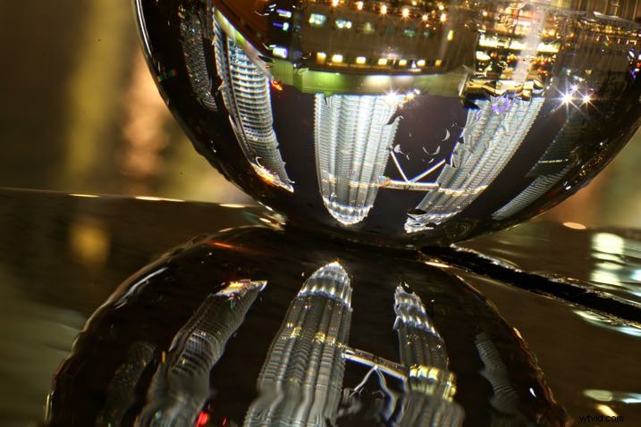 7 Expert Tips for Capturing Creative Photos of Iconic Landmarks