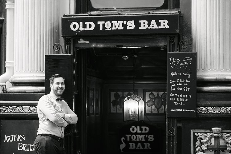 5 Expert Tips for Capturing Stunning Portraits in Busy Locations