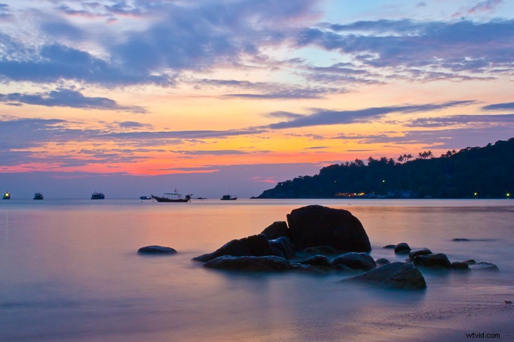 5 Reasons Your Sunrise & Sunset Photos Fall Flat (And How to Fix Them)