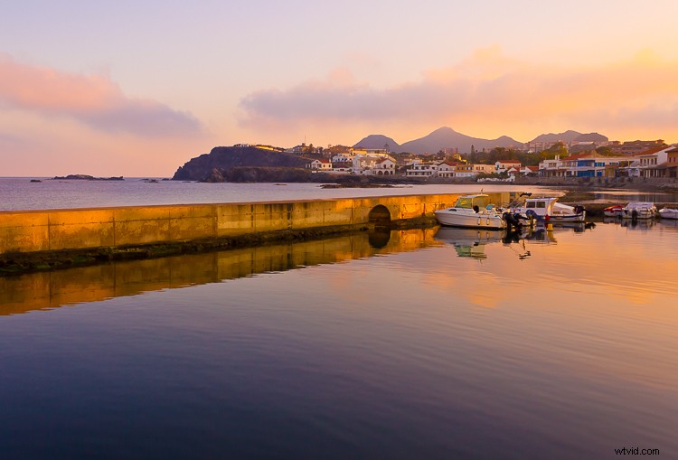 5 Reasons Your Sunrise & Sunset Photos Fall Flat (And How to Fix Them)