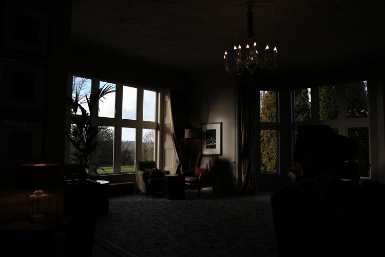 Expert Tips for Capturing Stunning Real Estate Interiors