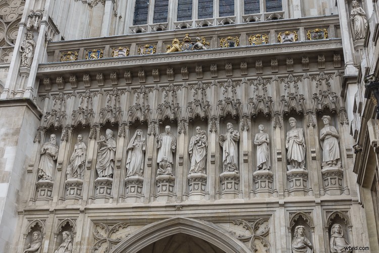 Sony RX100 V Review: Expert Insights on the Ultimate Compact Camera