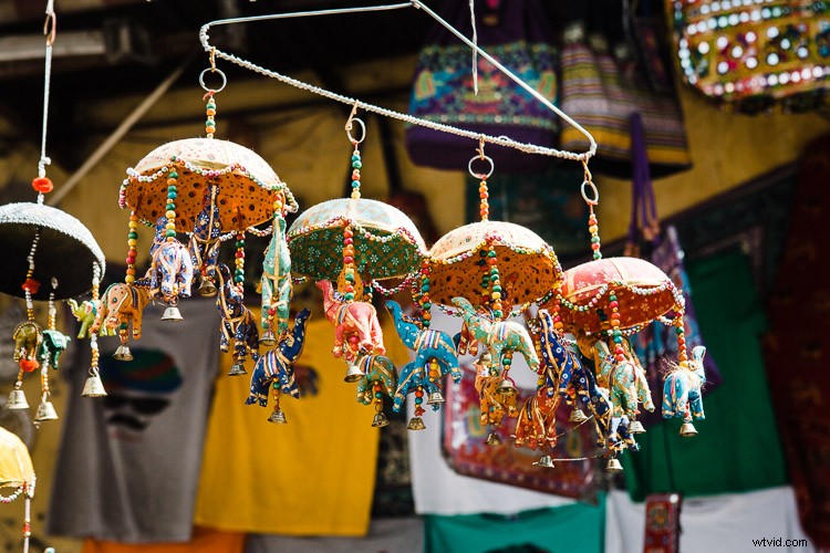 RAW vs JPEG: Expert Guide to Choosing the Best File Format for Your Photos