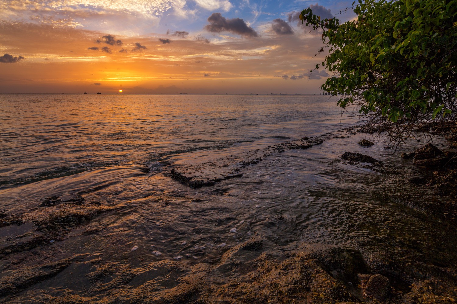 Master HDR Photography: Achieve Realistic, Stunning Results