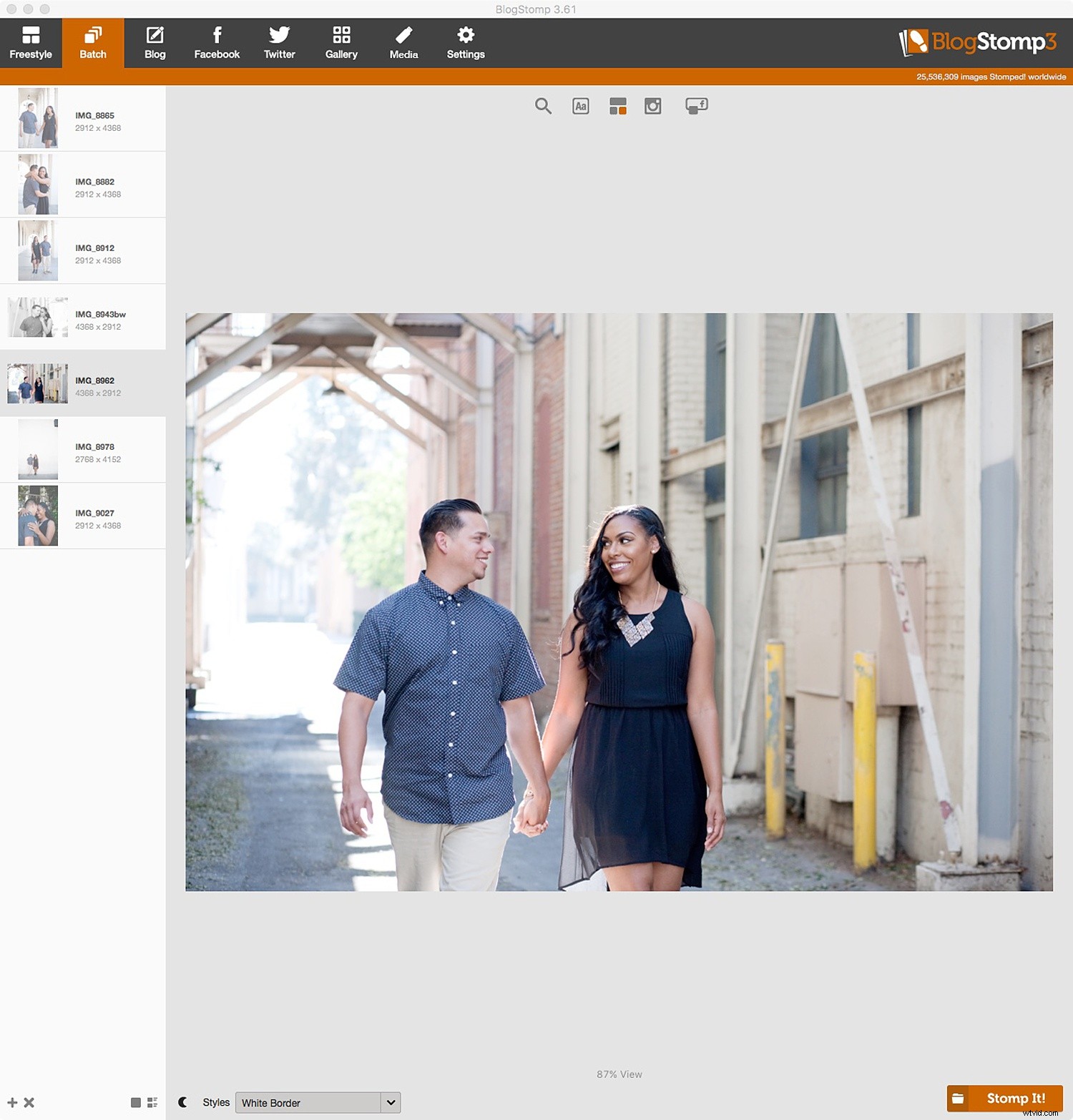 BlogStomp Review: Streamline Photo Blogging for Photographers