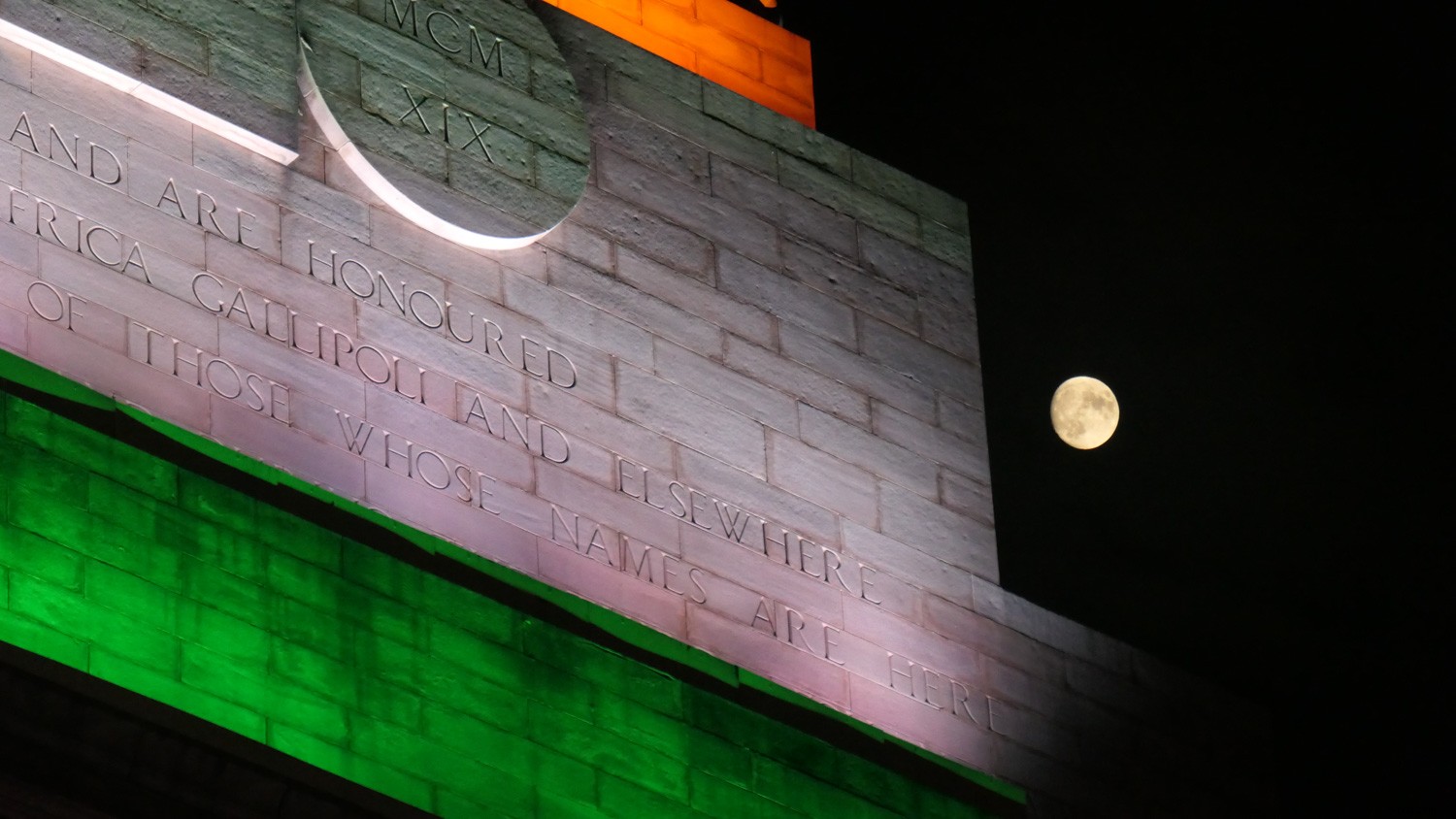 Leica C-Lux Review: Versatile Compact Camera with 20MP Sensor & 15x Zoom