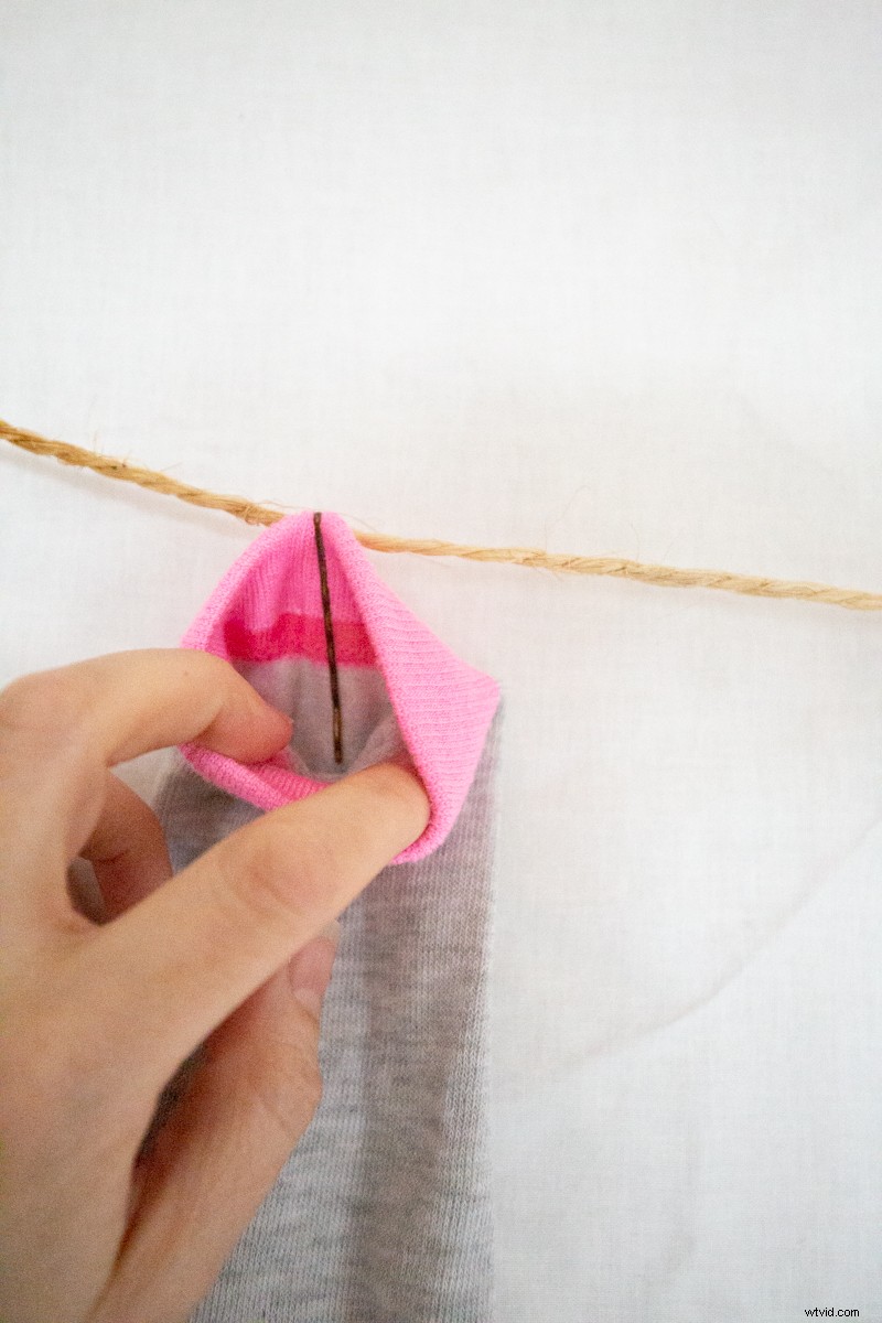 3 Easy DIY Photo Booth Backgrounds for Stunning Portraits at Home