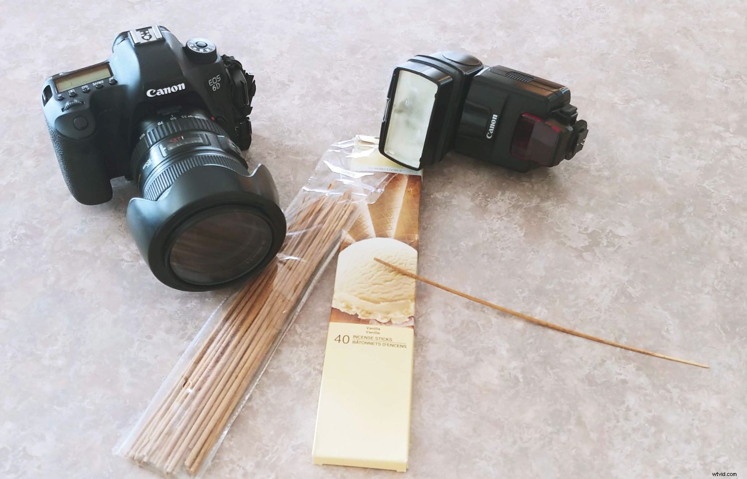 Master Stunning Abstract Smoke Photography: Smoke and Mirrors Technique