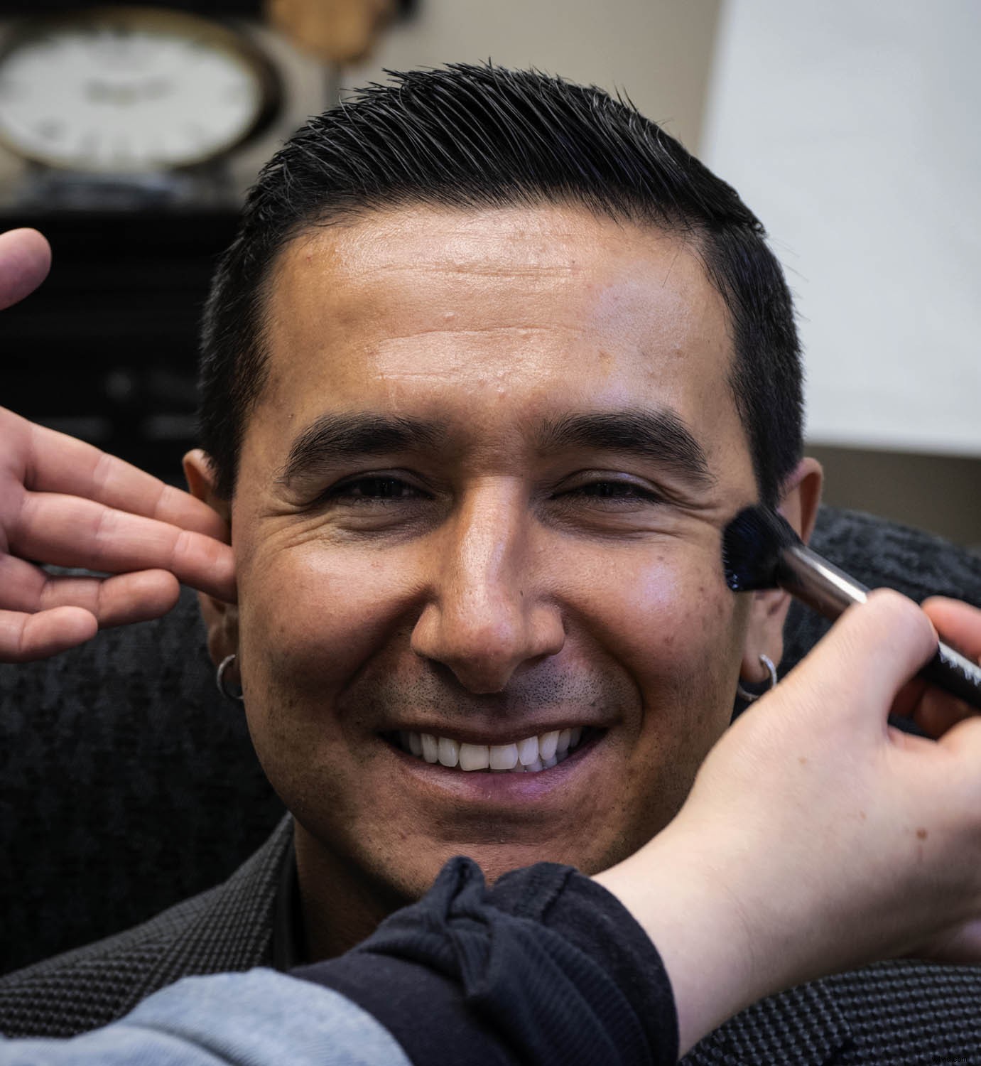 Essential Makeup Tools for Photographers: Part 1 – Professional Guide