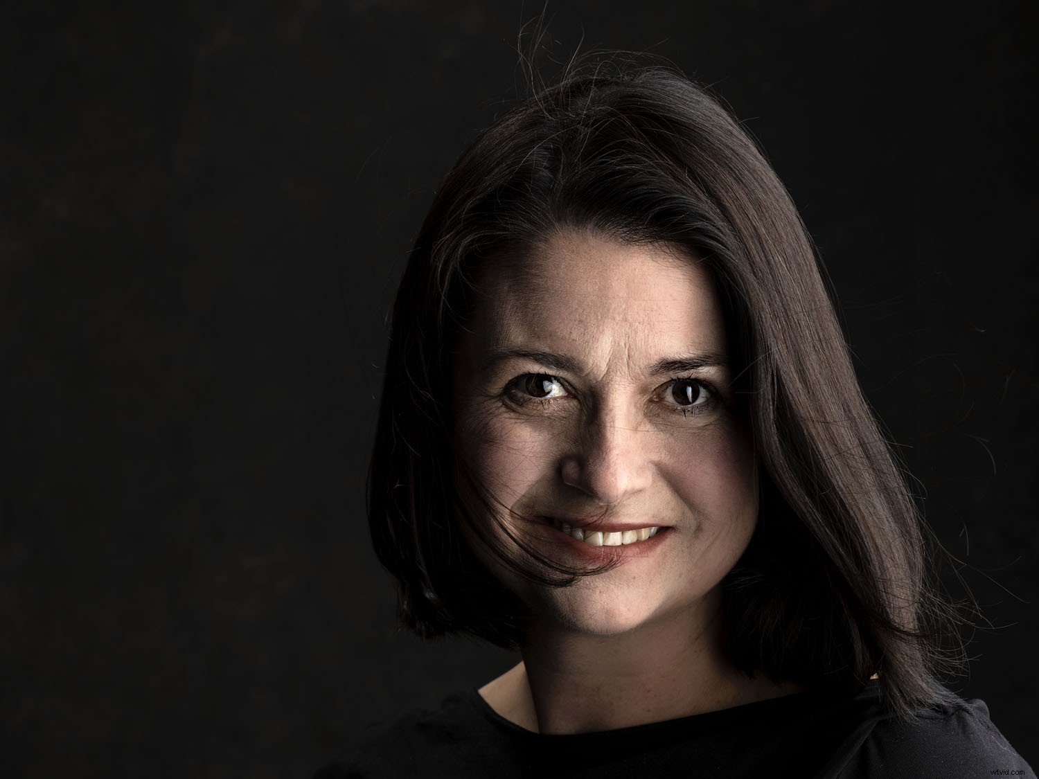 Master Makeup Application for Photographers: Essentials Part 2