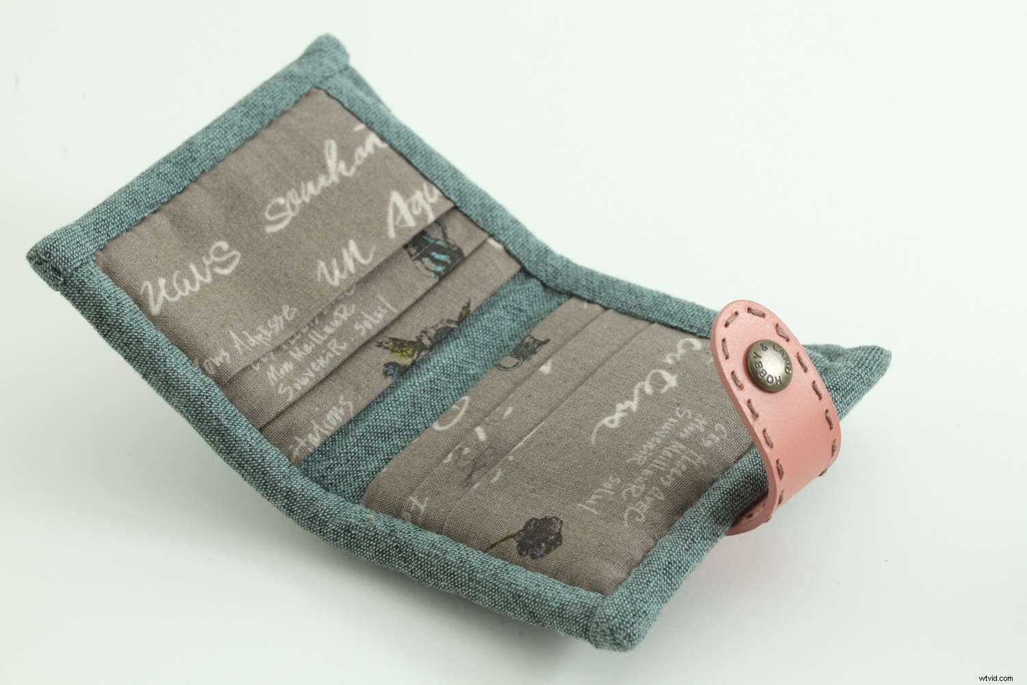 Top 10 Must-Have Camera Accessories to Elevate Your Photography in the New Year