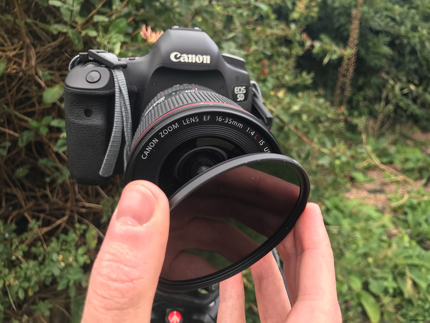 Master Extreme Long Exposures: How to Use a 16-Stop ND Filter Like a Pro