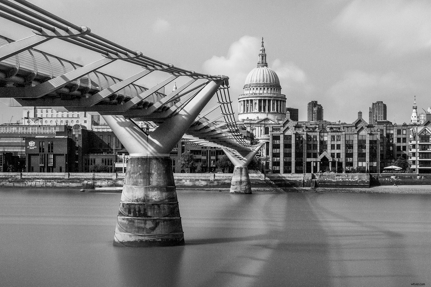 Master Extreme Long Exposures: How to Use a 16-Stop ND Filter Like a Pro