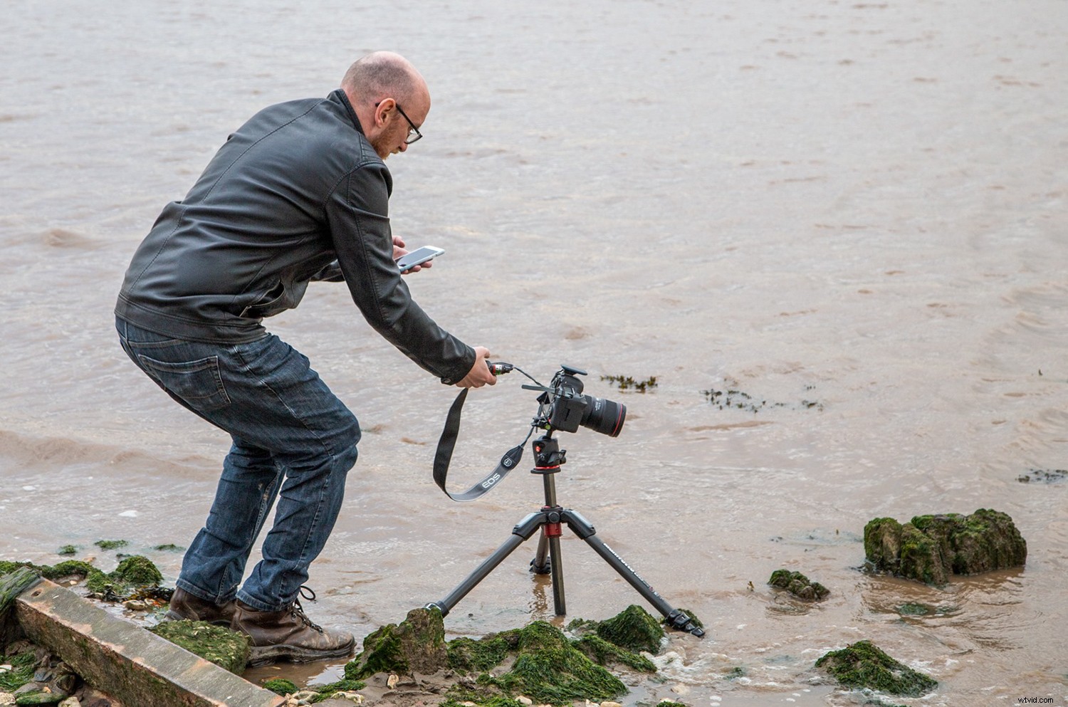 Master Extreme Long Exposures: How to Use a 16-Stop ND Filter Like a Pro