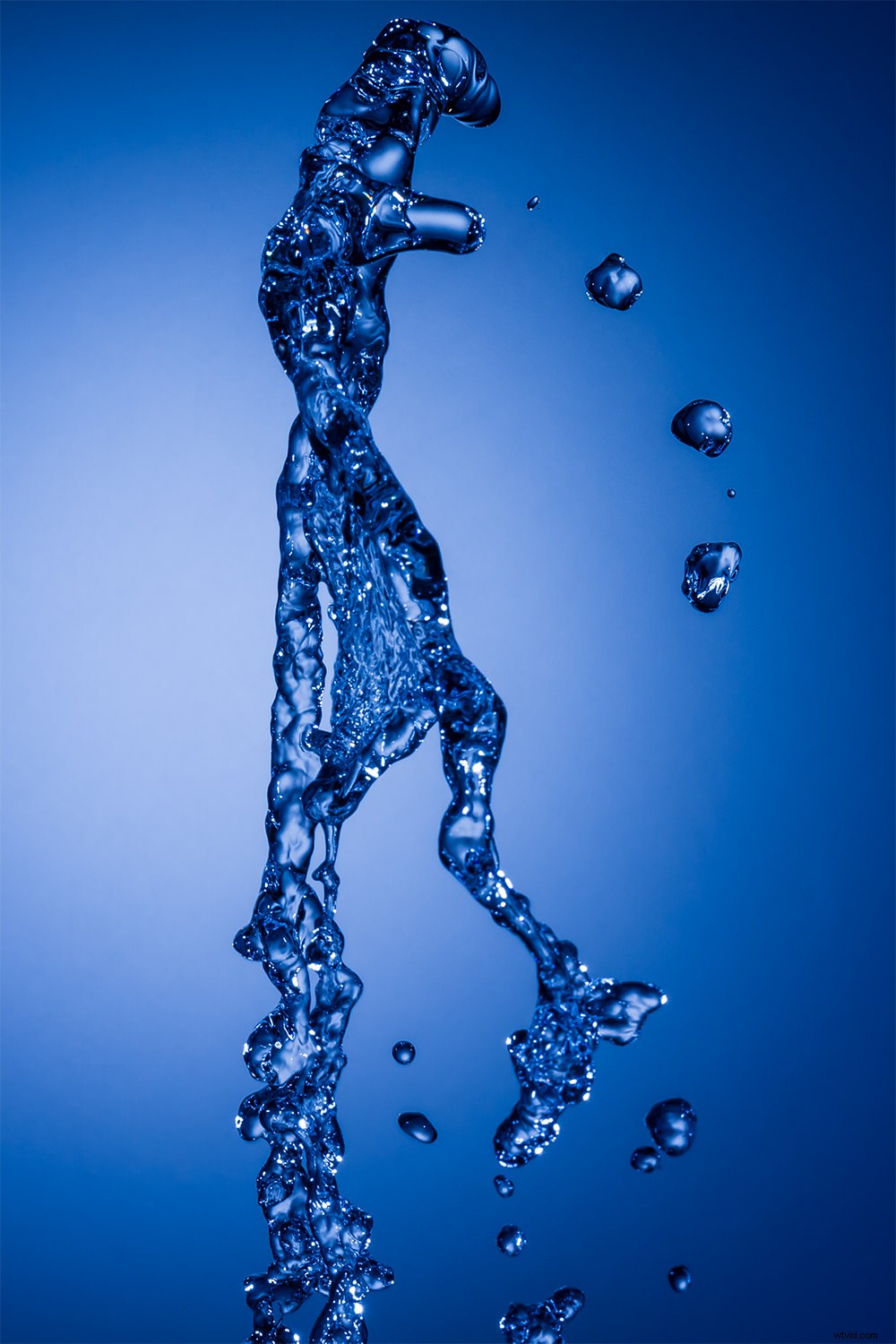 Master Creative Water Photography: Step-by-Step Guide to Stunning Water Monsters