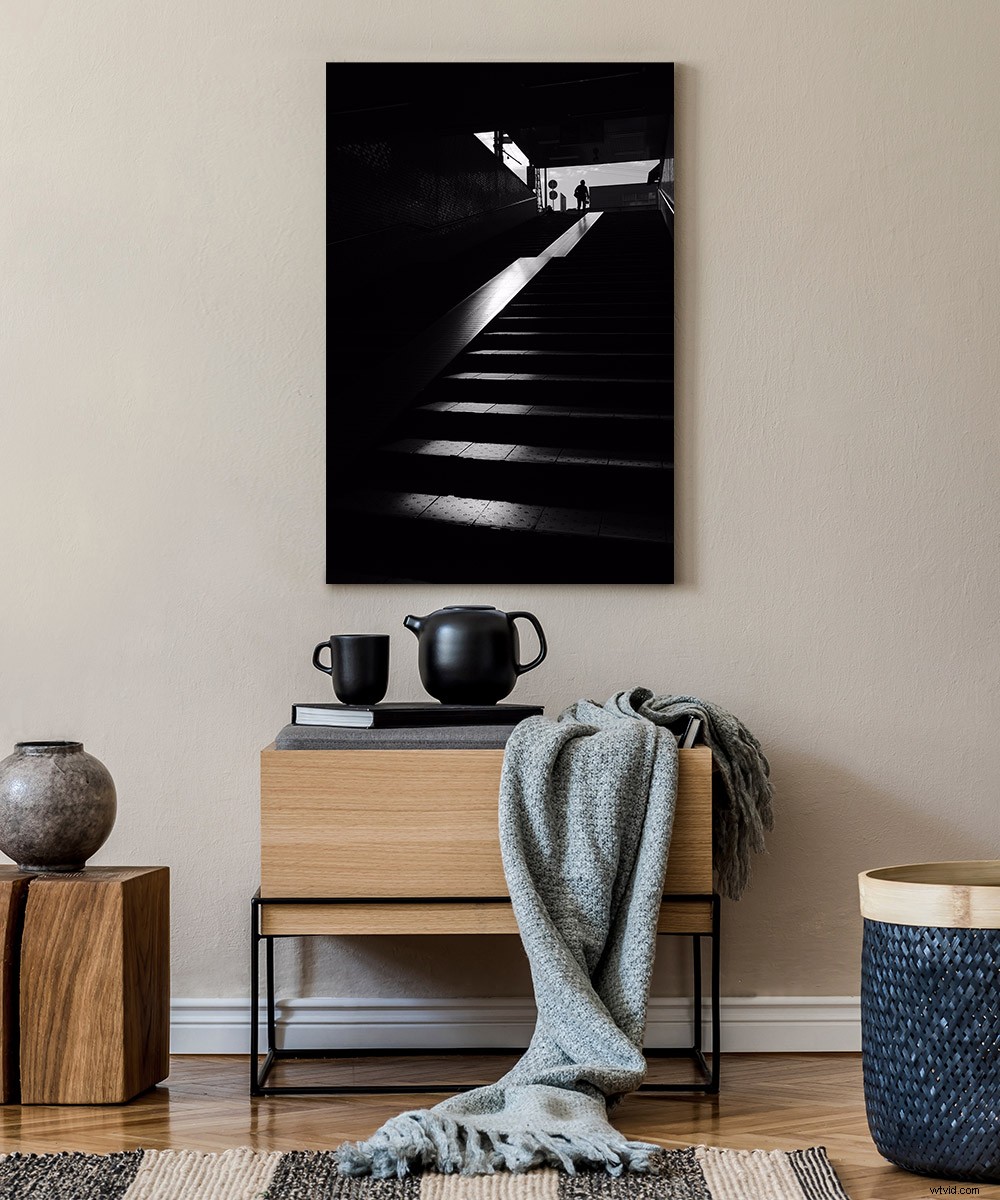 Expert Photo Hacks: Transform Your Canvas Prints into Stunning Showstoppers