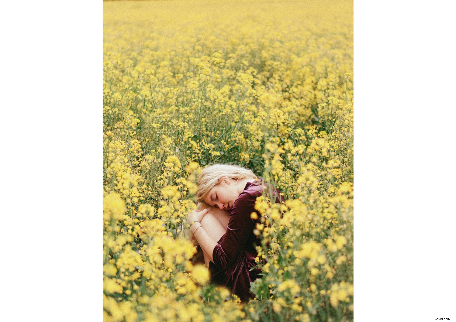 22 Captivating Self-Portrait Ideas to Ignite Your Photography Inspiration