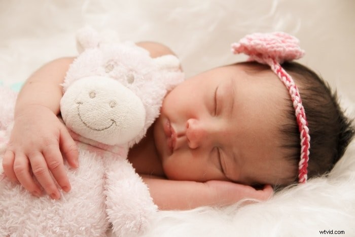 Capture Stunning DIY Newborn Photos with Your Smartphone: Safe Expert Tips