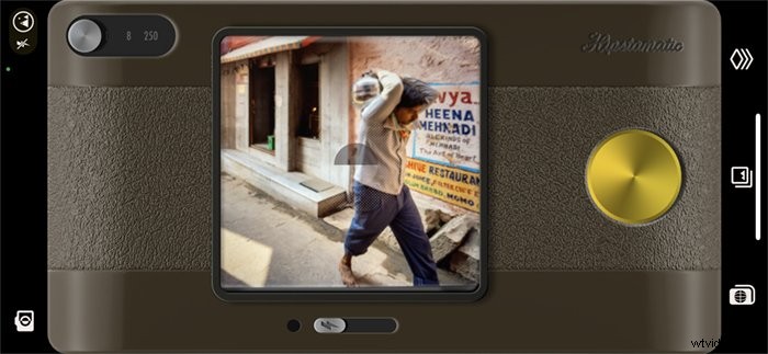 Top 10 Best Smartphone Apps to Convert Photos to Stunning Black & White