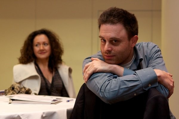 9 Expert Tips for Crafting Captivating Photo Backgrounds