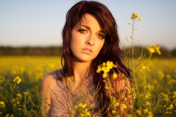 Master Eye Lines in Photography: Guide to Directing Viewer Attention