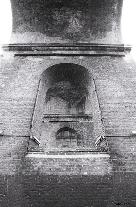 Master Shooting from the Hip: Pro Tips for Street Photography Success