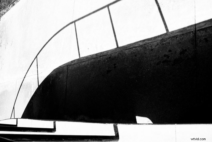 8 Expert Tips to Master Shadows for Dramatic Photography