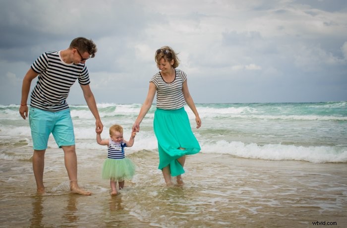 12 Essential Composition Tips for Stunning Family Portraits