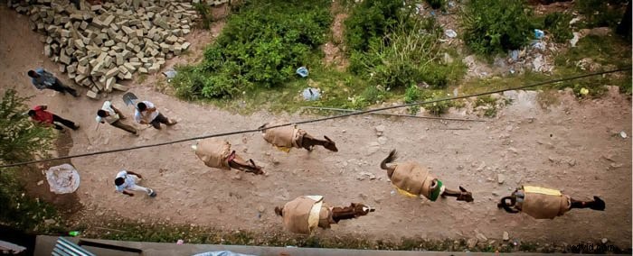 Master 8 Essential Photography Composition Techniques for Stunning Travel Photos