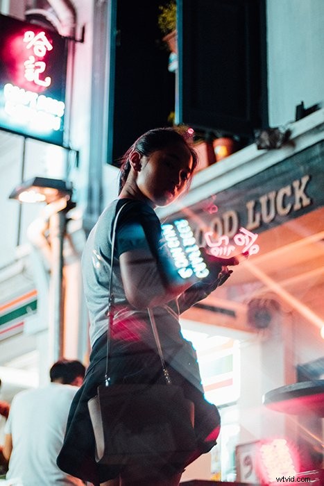 10 Expert Tips for Capturing Stunning Neon Sign Photos at Night