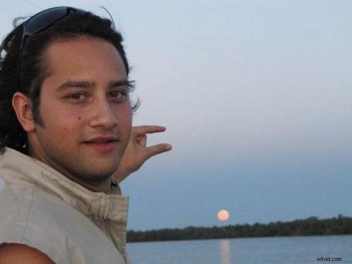 30 Jaw-Dropping Perfectly Timed Photos Capturing Epic Moments