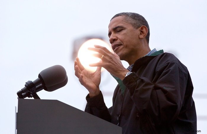 30 Jaw-Dropping Perfectly Timed Photos Capturing Epic Moments