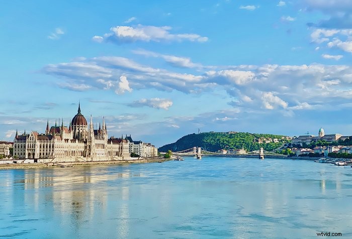 Asymmetrical Balance in Photography: What It Is and How to Master It