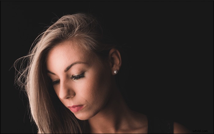 Expert Guide: How to Smooth Skin Flawlessly in Lightroom