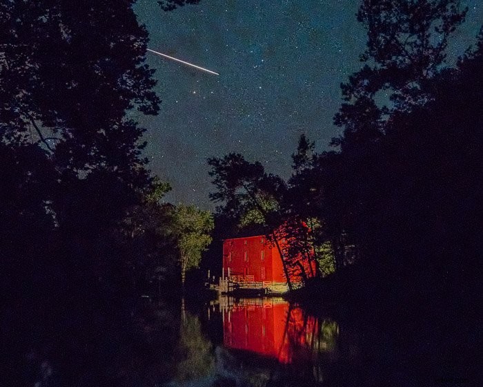 Top Noise Reduction Software for Photographers: Eliminate Grain for Crystal-Clear Images